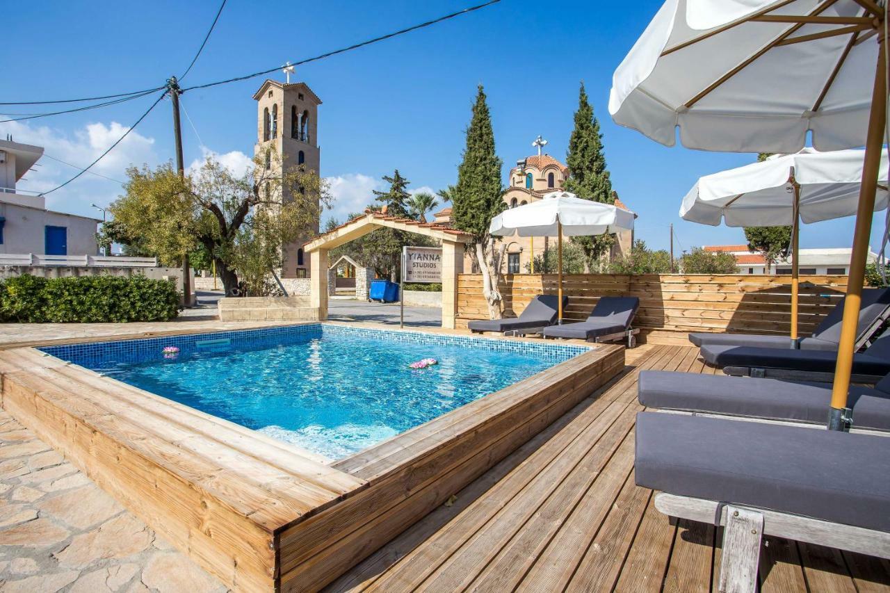Apartamento Yianna *